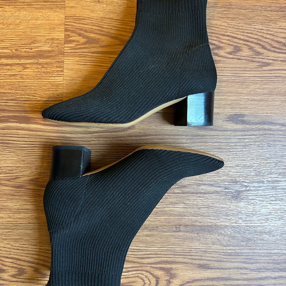 Everlane Glove Ankle Boot in Black